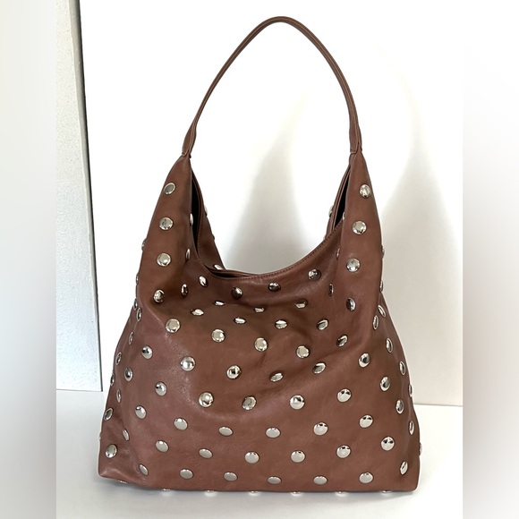 Liziblloy Tan Slouchy Studded Hobo Bag NWOT - Picture 4 of 11